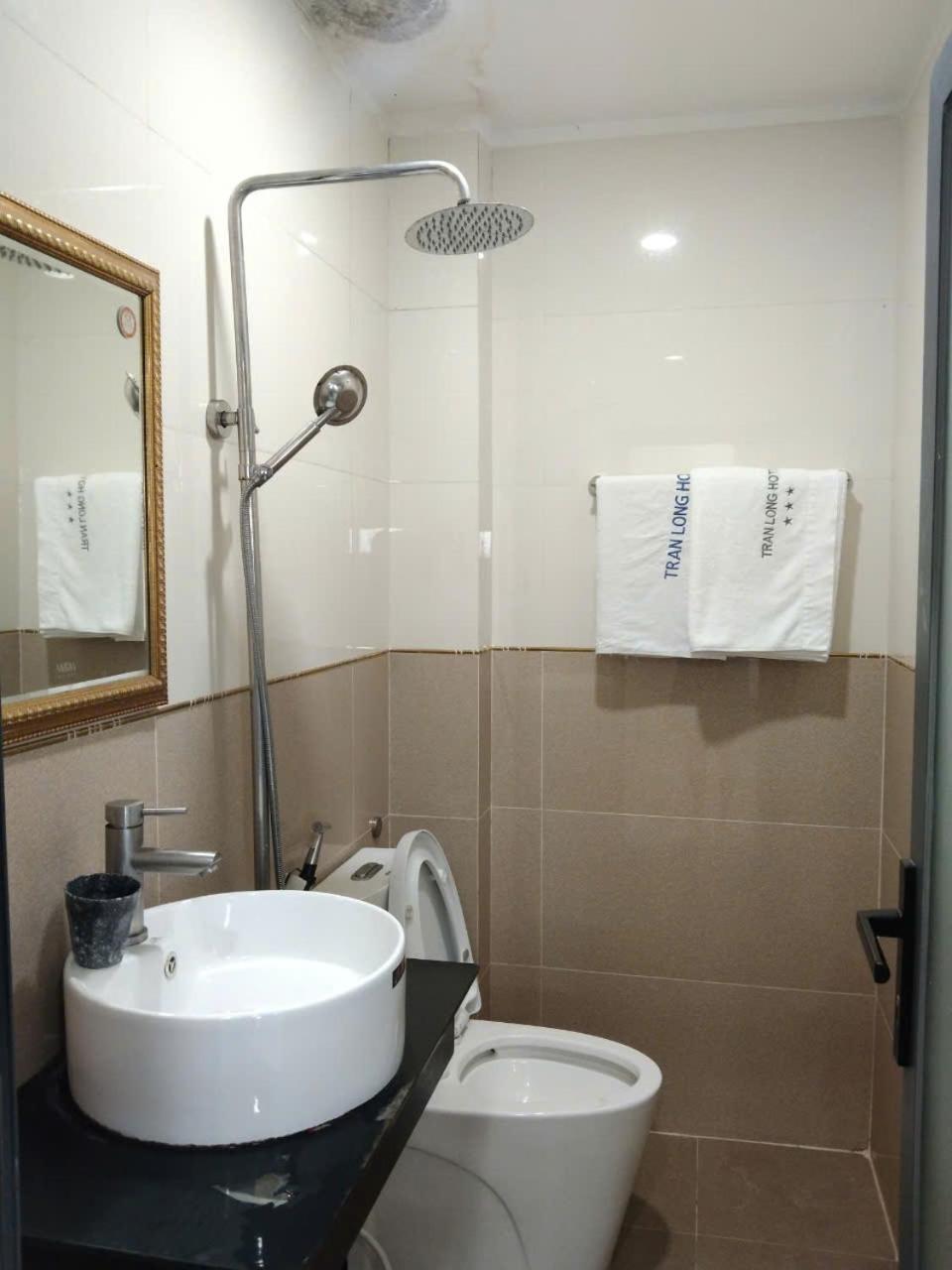 Hotel Tran Long Ho Chi Minh Zewnętrze zdjęcie